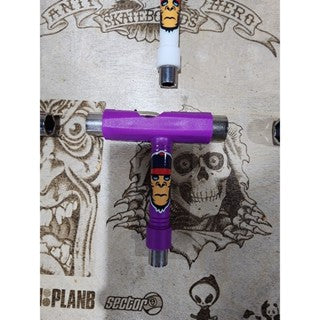 COSA NOSTRA SKATE TOOL