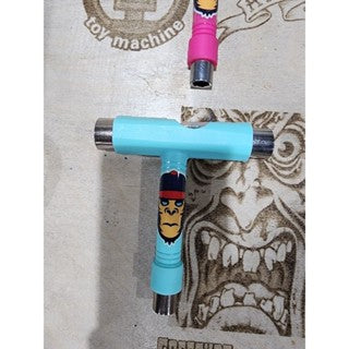 COSA NOSTRA SKATE TOOL