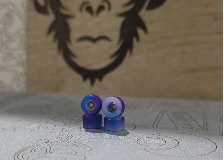 Fat Face Abec 9 Hand made Fingerboard Wheel