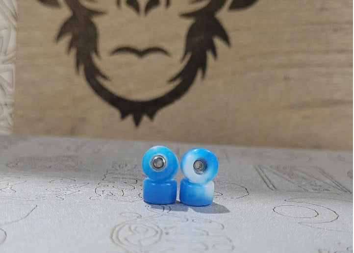 Fat Face Abec 9 Hand made Fingerboard Wheel