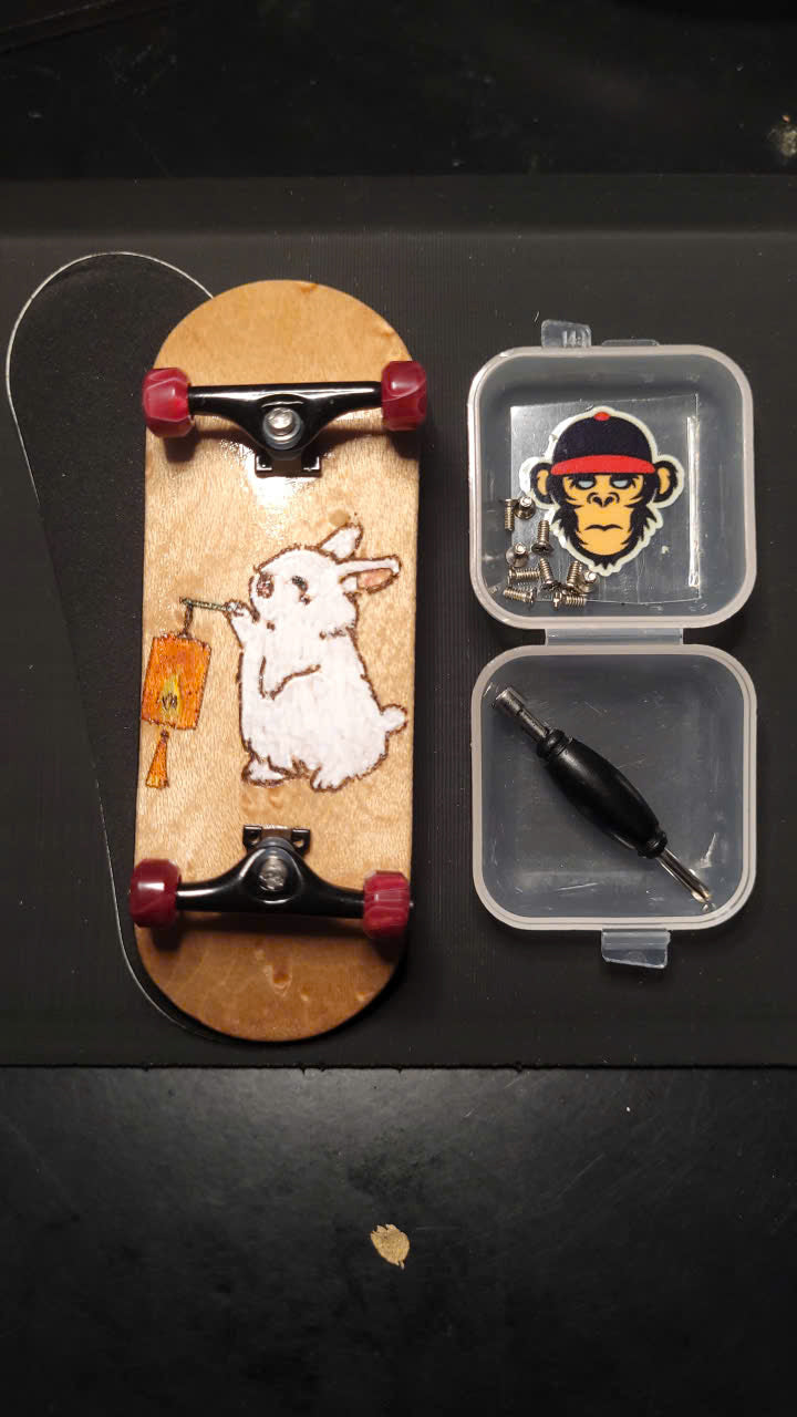Full Moon Fingerboard 32mm * 99mm